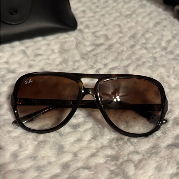 Brand New! - Ray Ban RB4162 Aviator Havana Brown sunglasses - Picture 2 of 9